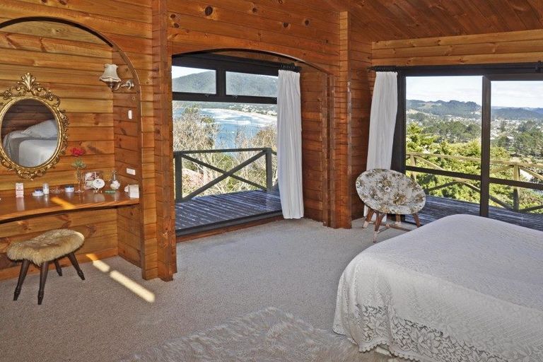 Photo of property in 176 Paku Drive, Tairua, 3508