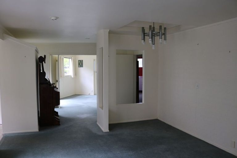 Photo of property in 36 Parkes Avenue, Saint Johns Hill, Whanganui, 4501