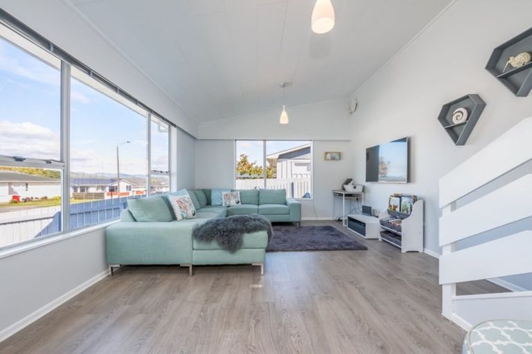 Photo of property in 183 Major Drive, Kelson, Lower Hutt, 5010