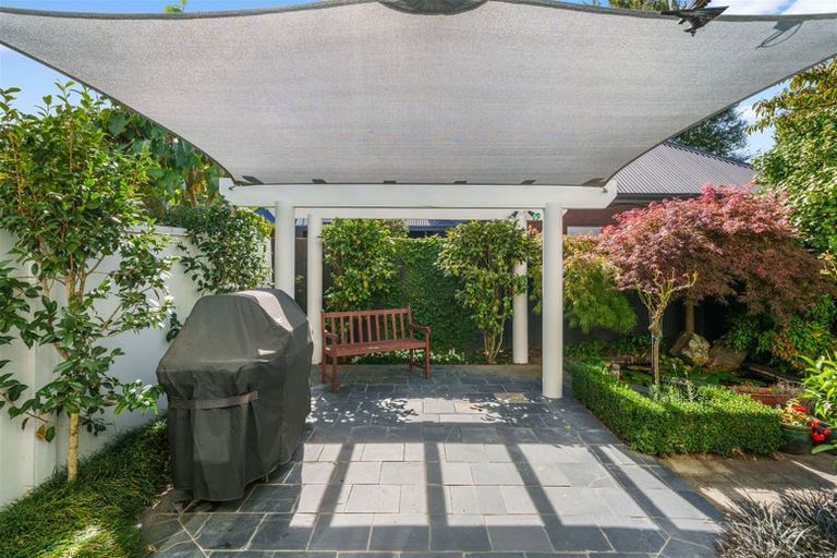 Photo of property in 2/239 Maidstone Road, Avonhead, Christchurch, 8042