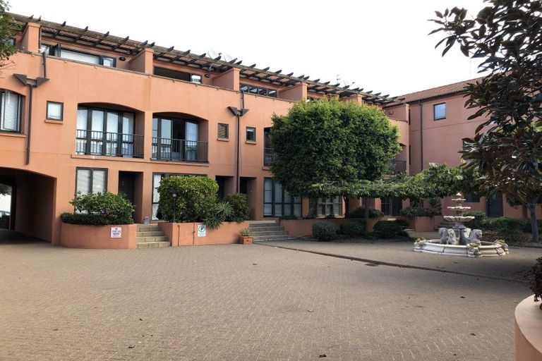 Photo of property in 19/10 Cleveland Road, Parnell, Auckland, 1052