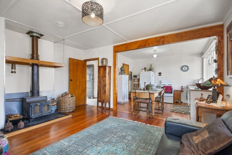 Photo of property in 30 Piwari Street, Rangataua, Ohakune, 4691