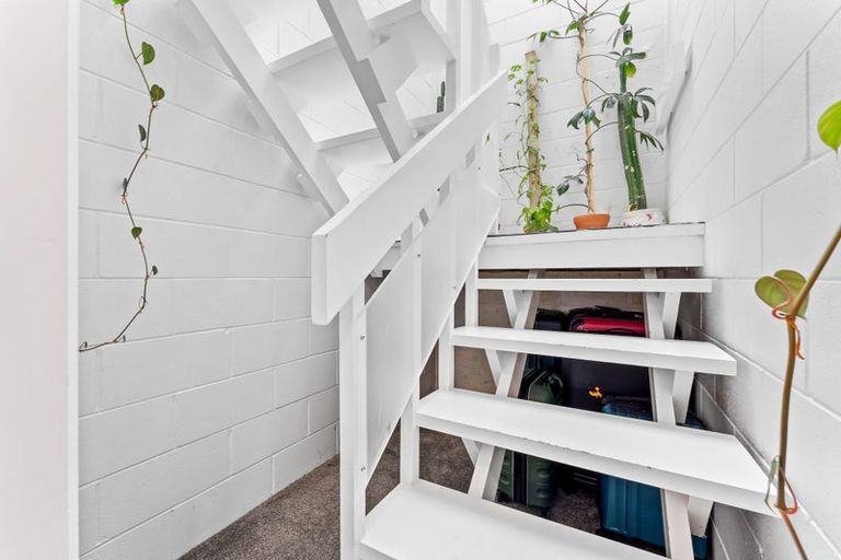 Photo of property in 4 Motuora Road, Manly, Whangaparaoa, 0930