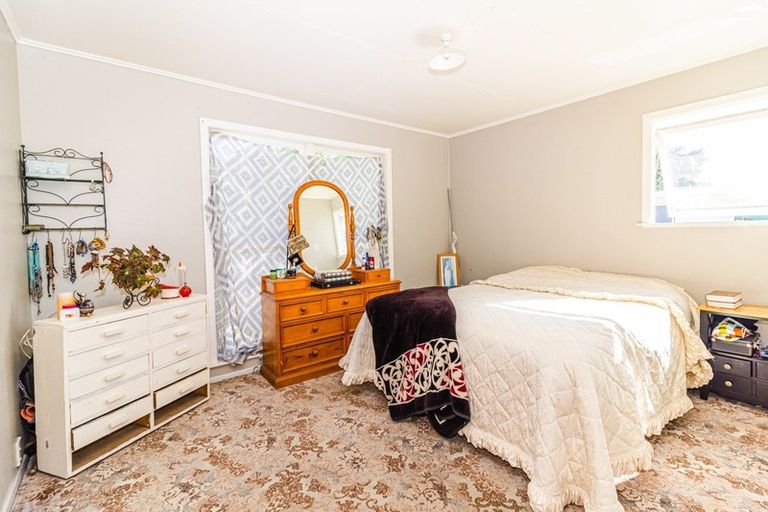 Photo of property in 134 Cornfoot Street, Castlecliff, Whanganui, 4501