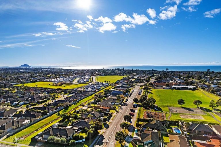 Photo of property in 148 Evans Road, Papamoa Beach, Papamoa, 3118