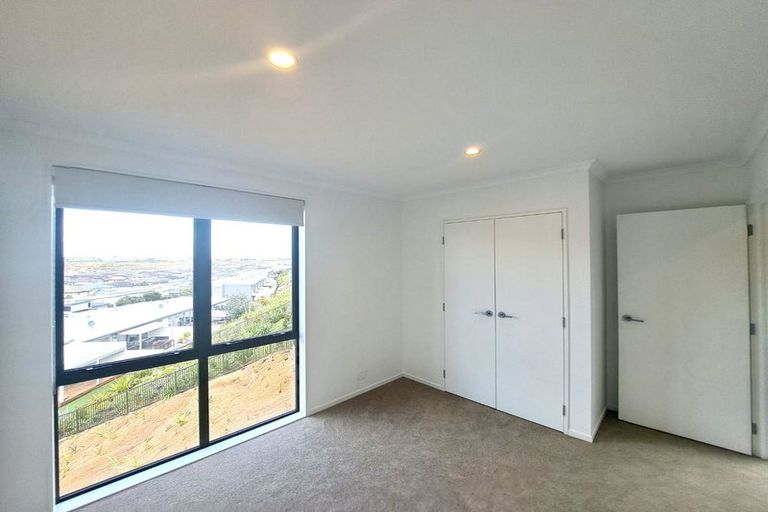 Photo of property in 6 Magma Crescent, Stonefields, Auckland, 1072