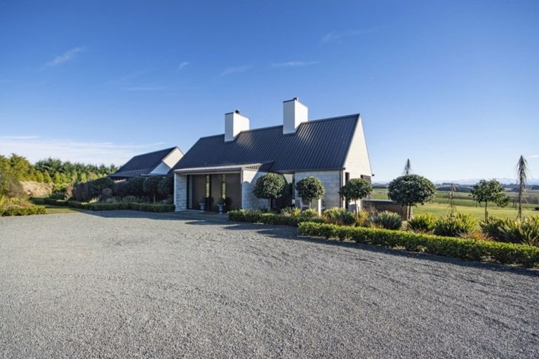 Photo of property in 238 Spur Road, Hadlow, Timaru, 7975