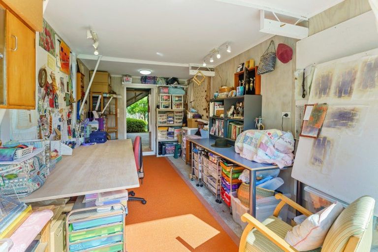 Photo of property in 15 Arthur Street, Waikawa Beach, Levin, 5573