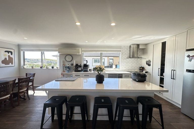 Photo of property in 74 Helenslee Road, Pokeno, 2402