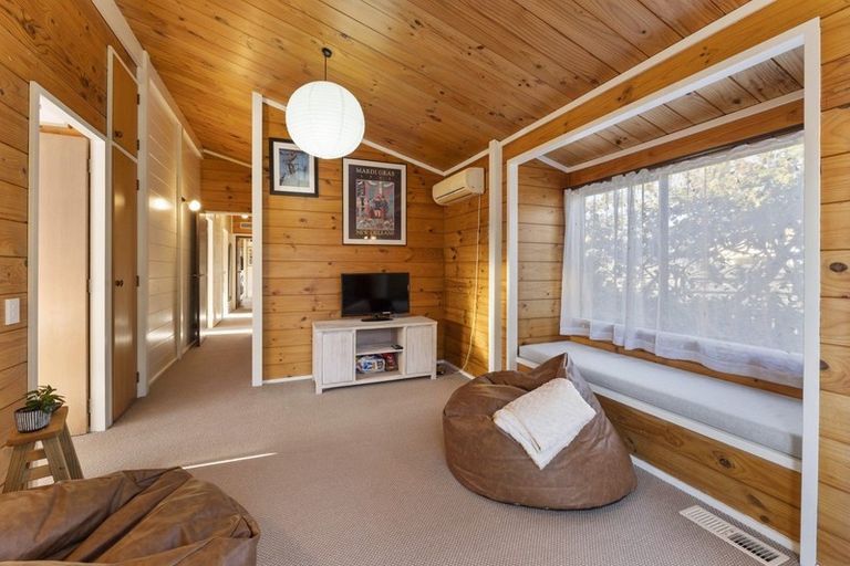 Photo of property in 10 Manawa Avenue, Raumati Beach, Paraparaumu, 5032