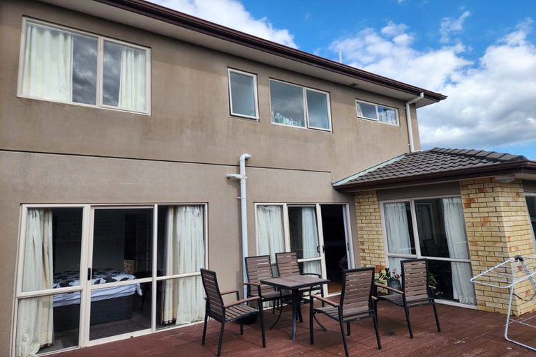 Photo of property in 13 Carrick Glen Avenue, Flat Bush, Auckland, 2019