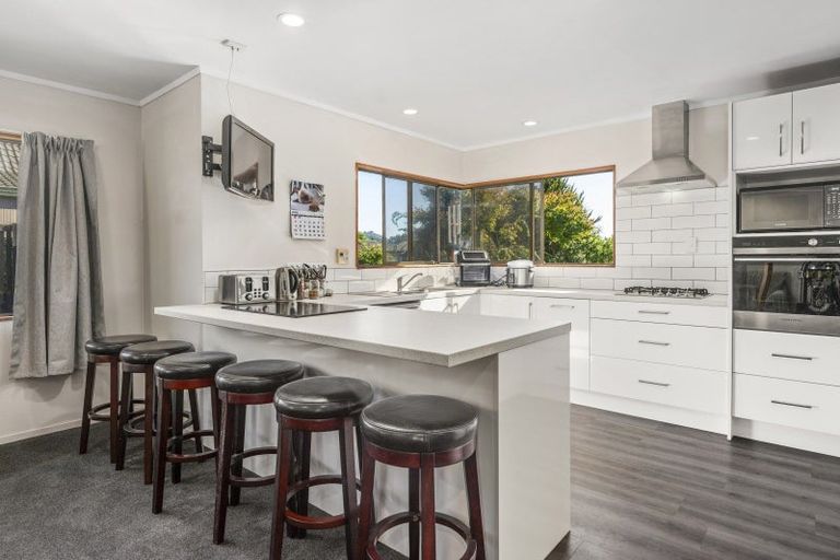 Photo of property in 68 Tawavale Street, Pukehangi, Rotorua, 3015