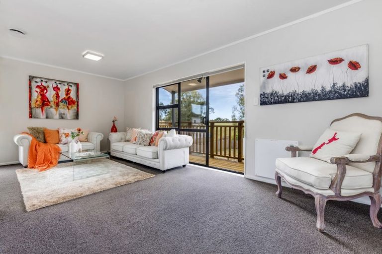 Photo of property in 26 Imperial Place, Henderson, Auckland, 0612