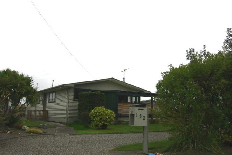 Photo of property in 132 Gillespies Line, Cloverlea, Palmerston North, 4412