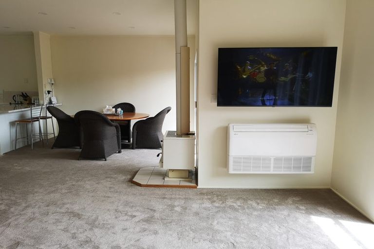 Photo of property in 2/41a Byron Avenue, Takapuna, Auckland, 0622