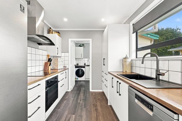 Photo of property in 58 Bedford Avenue, Gonville, Whanganui, 4501