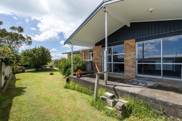 Photo of property in 45 Clifton Drive, Waitara, 4320