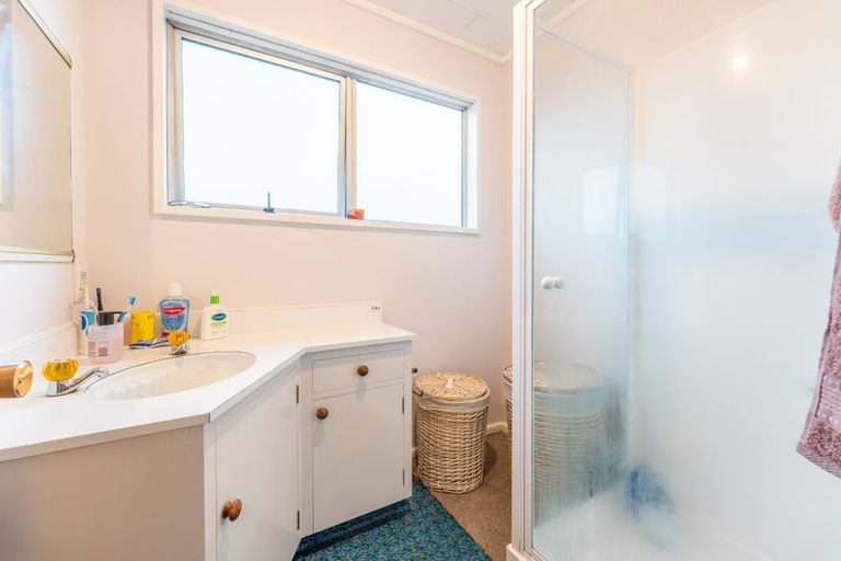 Photo of property in 2/95 Avenue Road, West End, Timaru, 7910