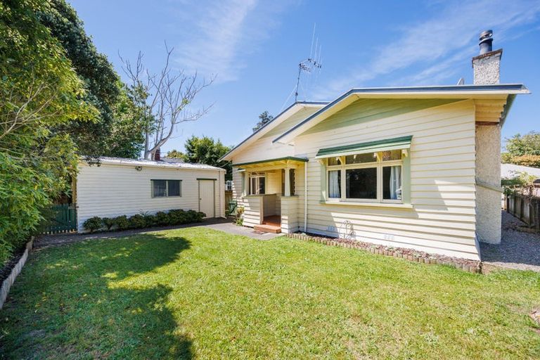 Photo of property in 24 Rainforth Street, Roslyn, Palmerston North, 4414