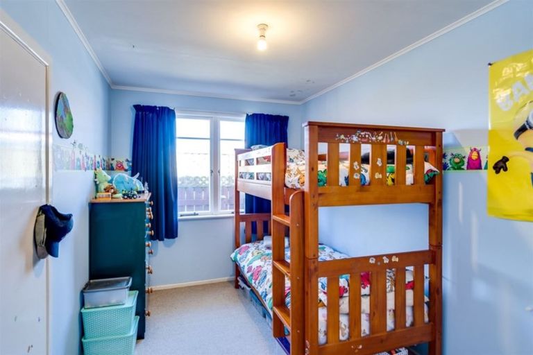 Photo of property in 27 Magdalen Crescent, Pirimai, Napier, 4112