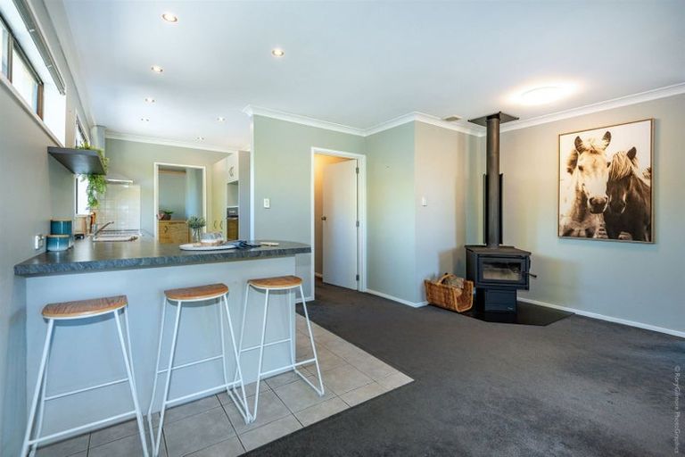 Photo of property in 62 Solomon Avenue, Redwood, Christchurch, 8051