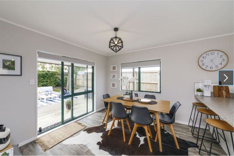 Photo of property in 102 Roberts Line, Kelvin Grove, Palmerston North, 4414