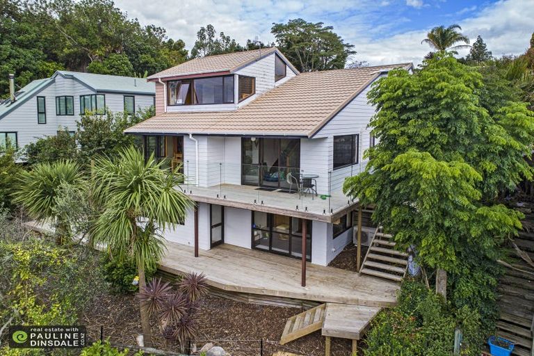 Photo of property in 43 Ngahere Drive, Horahora, Whangarei, 0110