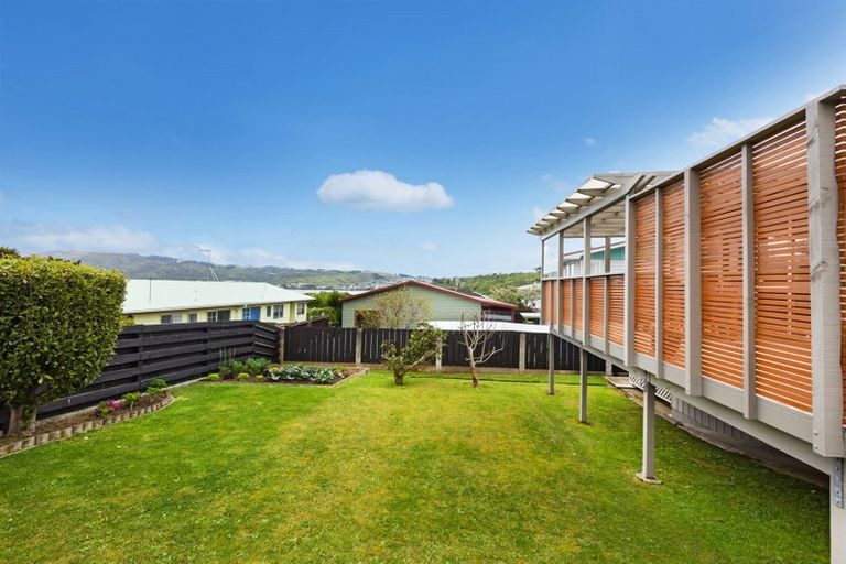 Photo of property in 4 Spey Place, Papakowhai, Porirua, 5024
