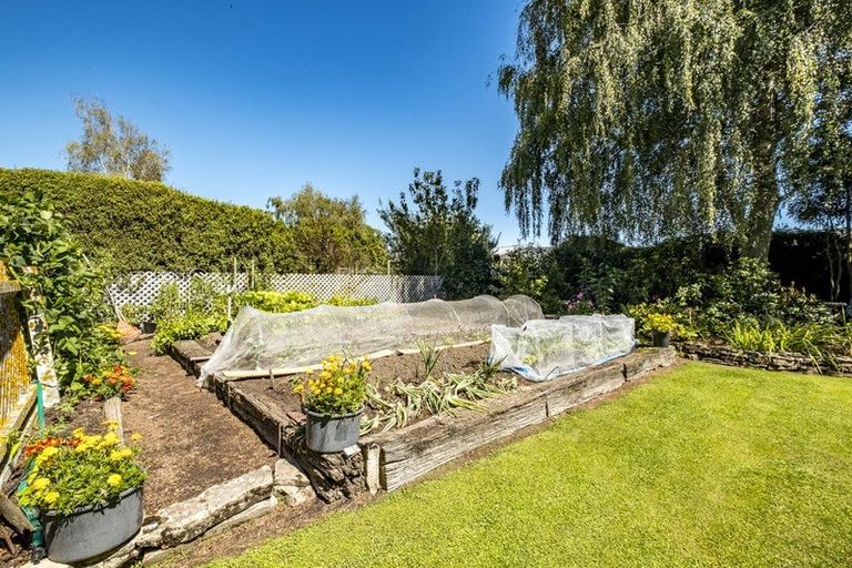 Photo of property in 58 Wilkin Street, Rotherham, 7379