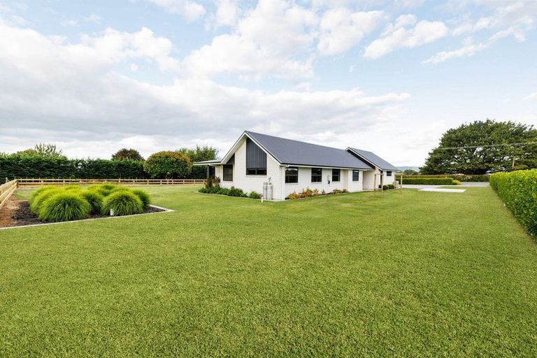 Photo of property in 99 Peake Road, Cambridge, 3493