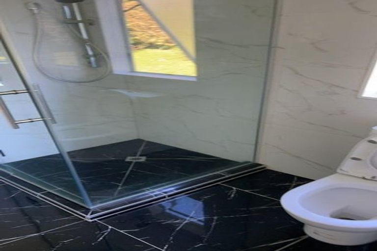 Photo of property in 5 Altair Place, Windsor Park, Auckland, 0632