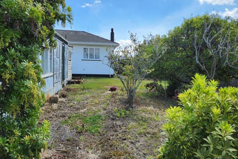 Photo of property in 11 Richmond Street, Fitzroy, New Plymouth, 4312