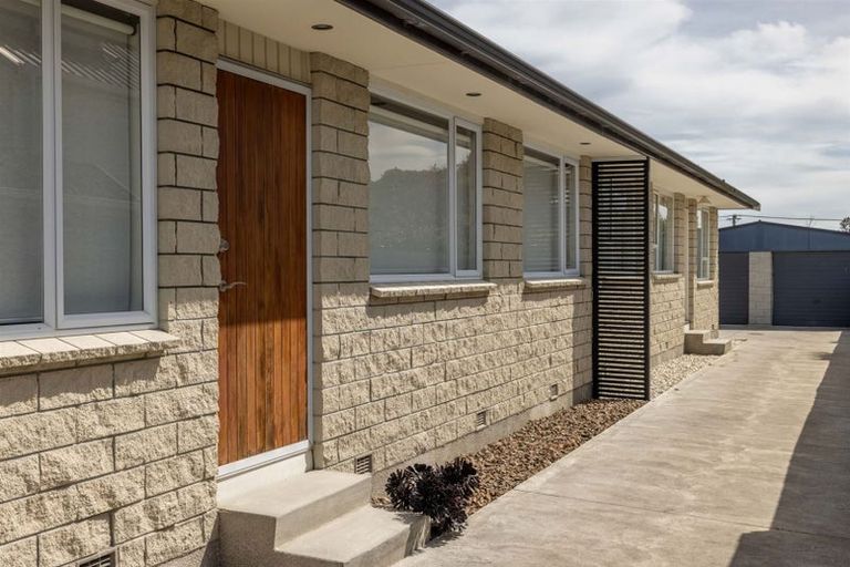Photo of property in 1/528 Marine Parade, South New Brighton, Christchurch, 8062