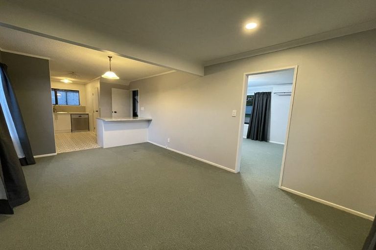 Photo of property in 6 Trilids Lane, Churton Park, Wellington, 6037