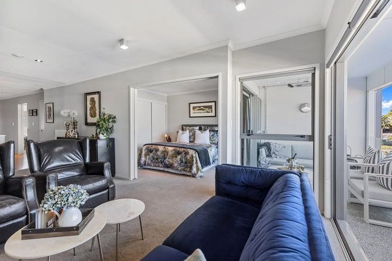 Photo of property in Mooring Apartments, 304/277 Maunganui Road, Mount Maunganui, 3116