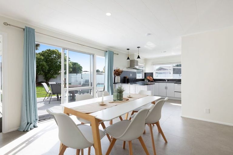 Photo of property in 3 Dennis Grove, Paraparaumu Beach, Paraparaumu, 5032