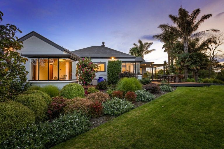 Photo of property in 49 Lane Road, Havelock North, 4130