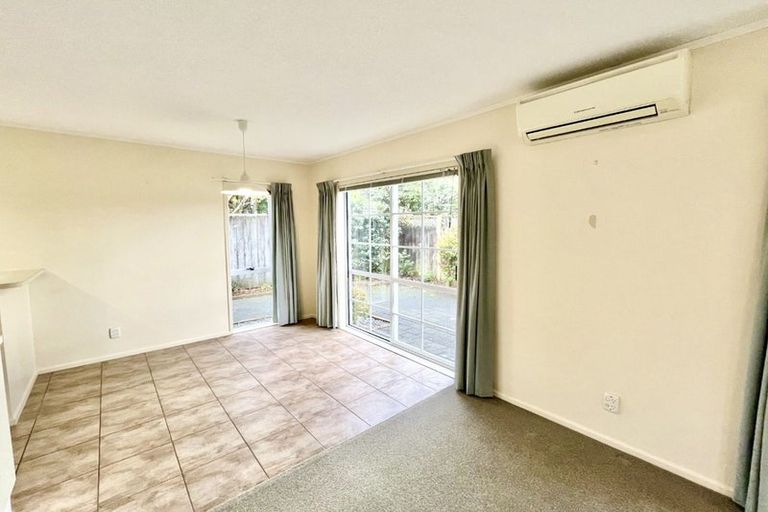 Photo of property in 1/169 Whites Line East, Waiwhetu, Lower Hutt, 5010