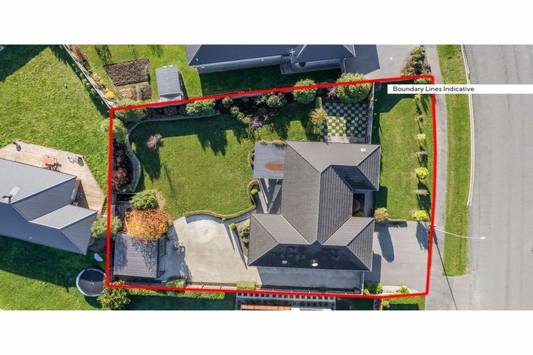 Photo of property in 38 Willowside Place, Amberley, 7410