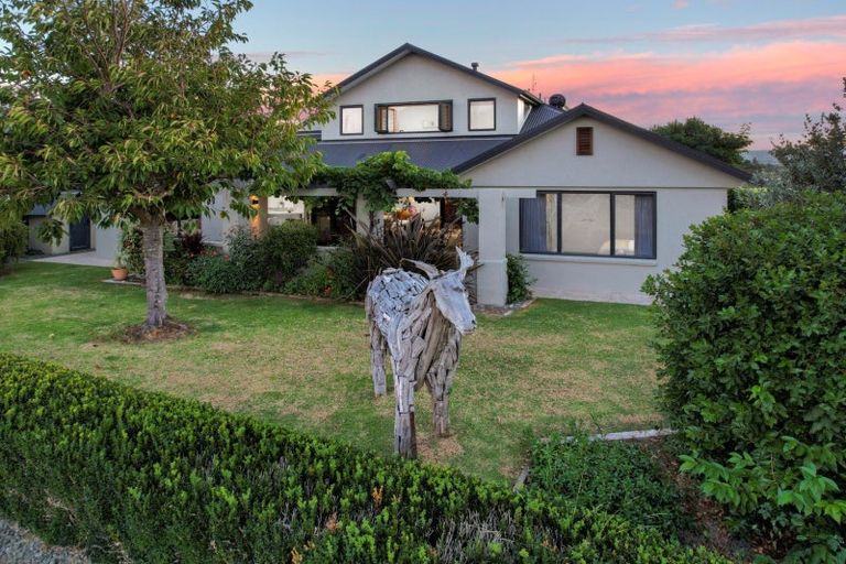 Photo of property in 14 Olive Close, Omokoroa, 3114