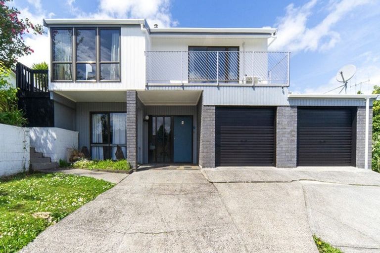 Photo of property in 4 Portree Place, Queenwood, Hamilton, 3210