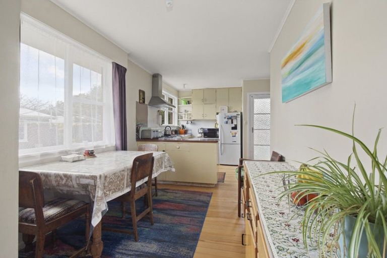 Photo of property in 35 Toru Road, Paraparaumu Beach, Paraparaumu, 5032