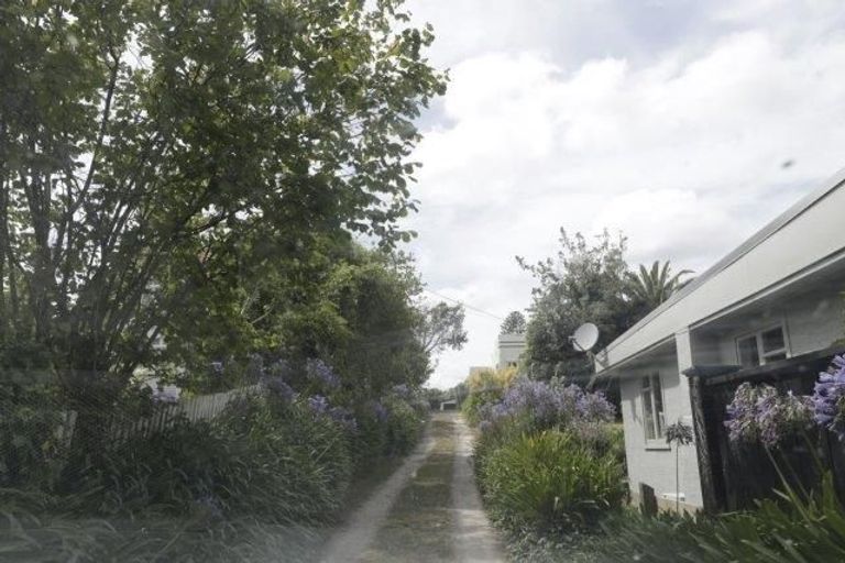 Photo of property in 10 Brassey Road, Saint Johns Hill, Whanganui, 4500