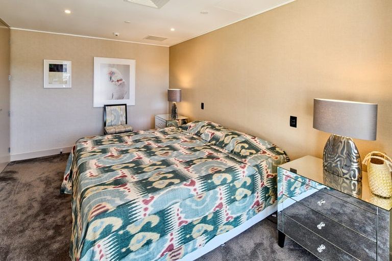 Photo of property in 1102/1 Market Lane, Wellington Central, Wellington, 6011