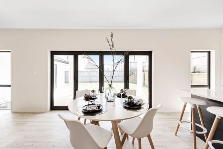 Photo of property in 13 Northbrook Glen, Flagstaff, Hamilton, 3210