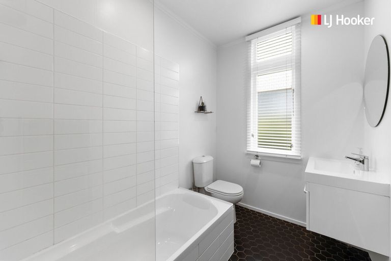 Photo of property in 21 Pretoria Avenue, Saint Clair, Dunedin, 9012