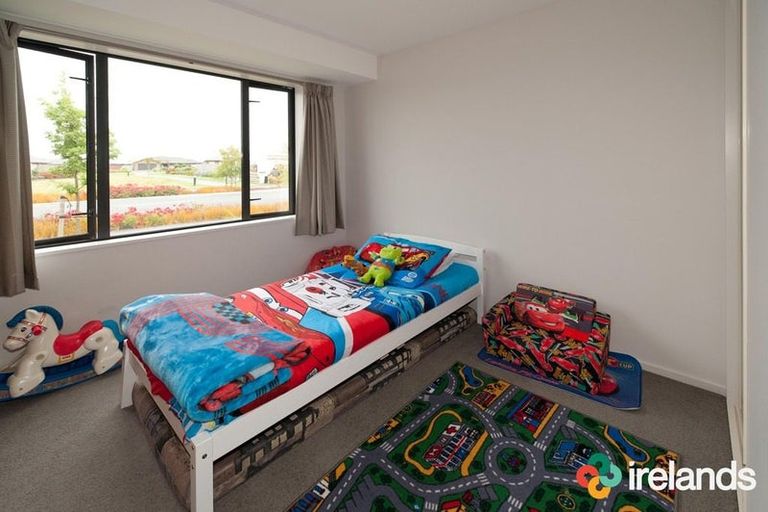 Photo of property in 1 Duggan Close, Rolleston, 7614