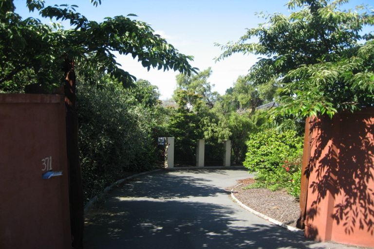 Photo of property in 371 Centaurus Road, Hillsborough, Christchurch, 8022