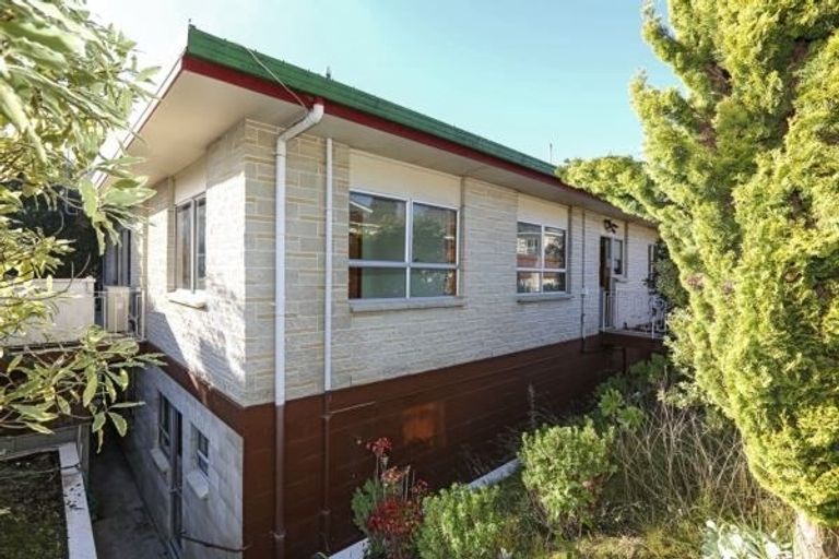 Photo of property in 72 Greenwood Road, Havelock North, 4130