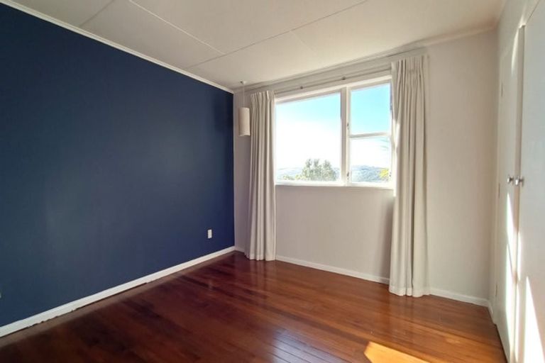 Photo of property in 8 Prospect Terrace, Johnsonville, Wellington, 6037